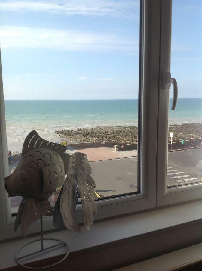 Blanc D'Ecume Apartment Ault Bagian luar foto